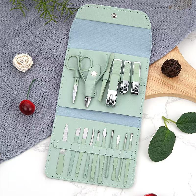 16 Pcs Nail Manicure Kit